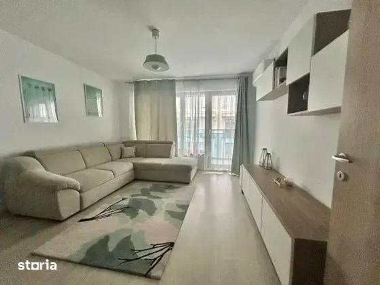 Apartament cu 3 camere decomandat, mobilat în Central