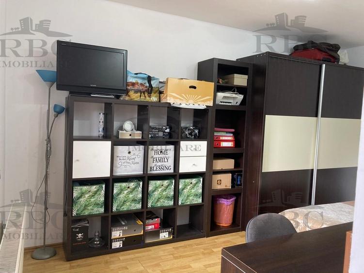 Apartament cu 2 camere semidecomandat în Andrei Mureșanu