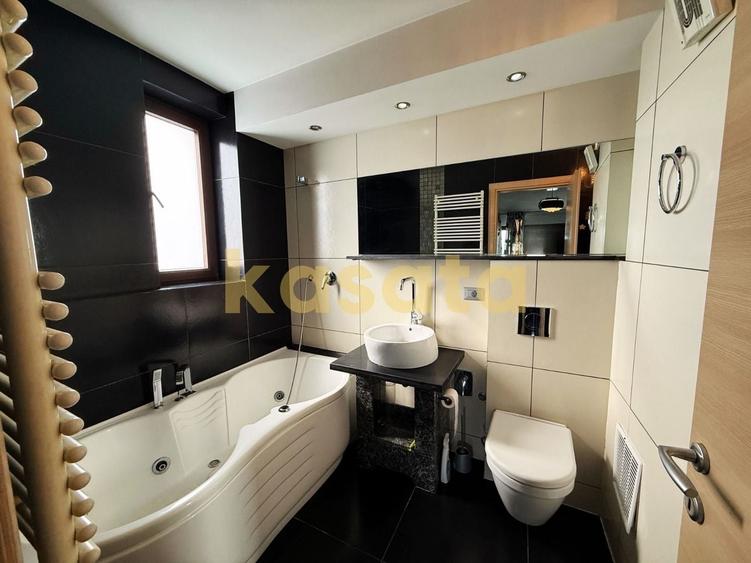 Apartament cu 3 camere decomandat, mobilat în Moșilor