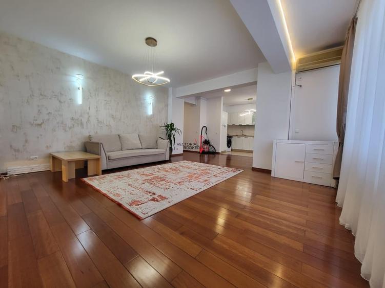 Apartament cu 2 camere decomandat în Basarabia