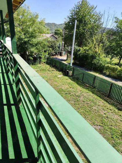 Casă cu 6 camere cu Teren 335 Mp în Breaza