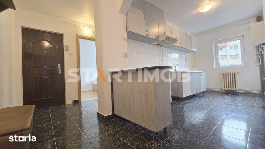 Apartament cu 2 camere decomandat în Valea Cetății