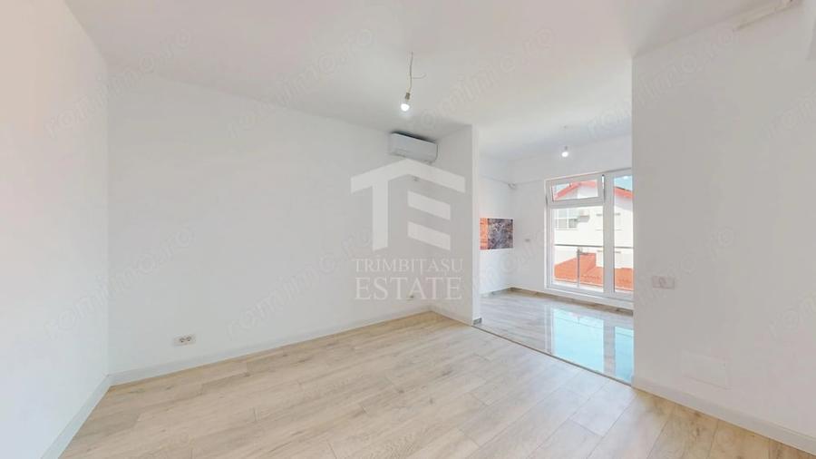 Apartament cu 2 camere semidecomandat în Prelungirea Ghencea