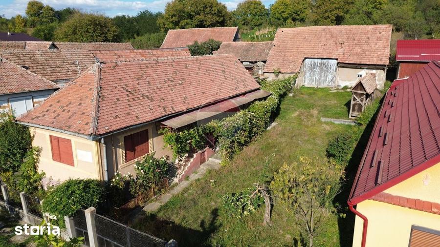 Casă cu 3 camere cu Teren 2594 Mp în Blăjel