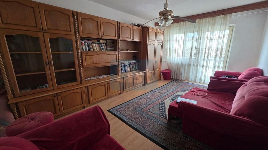 Apartament cu 2 camere decomandat în Kiseleff