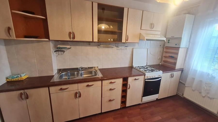 Apartament 3 camere zona Strand - 6
