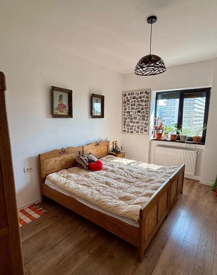 Apartament cu 2 camere decomandat, mobilat în Uverturii