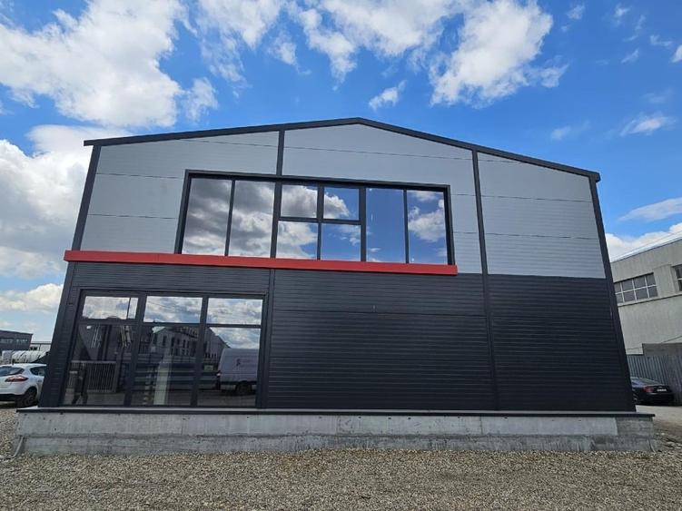 Spațiu industrial, de 345 mp, în Central