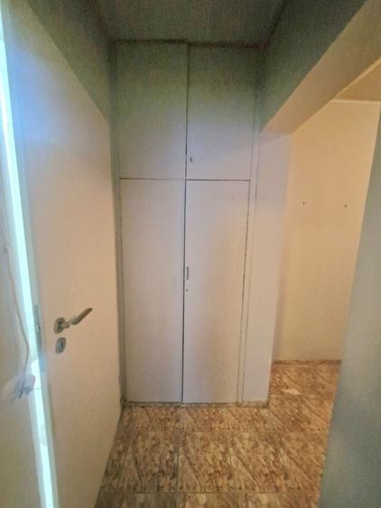 Apartament cu 3 camere decomandat în Tineretului