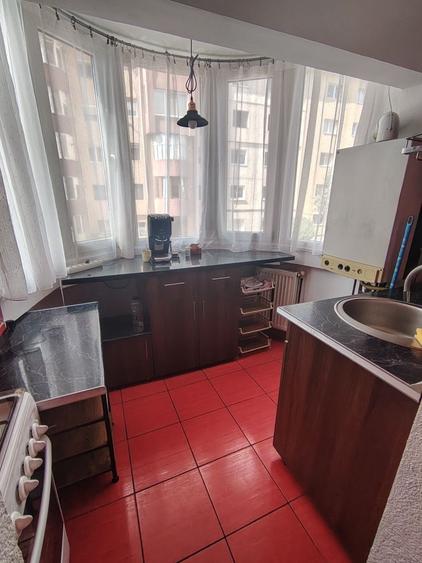 Inchiriez apartament cu o camera - 7