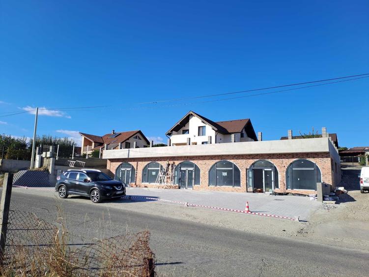 Spațiu comercial, de 230 mp, în Central