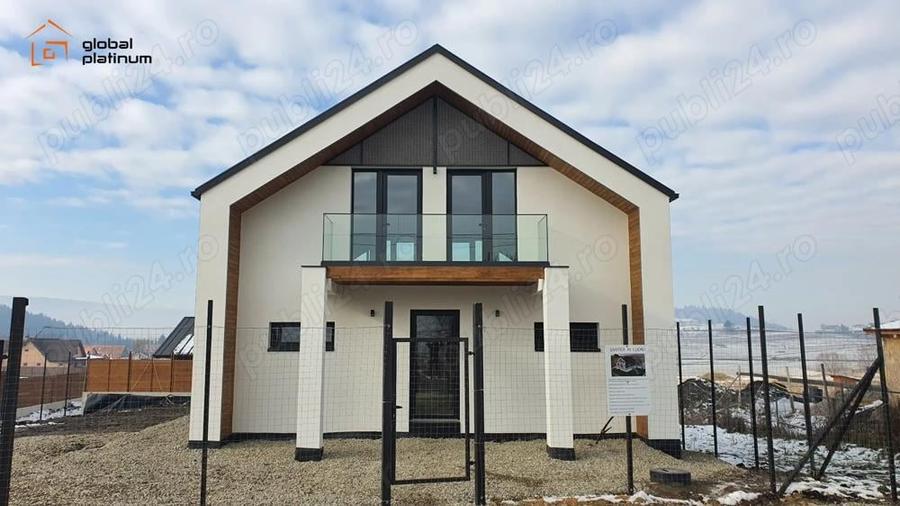 Casă cu 4 camere cu Teren 670 Mp în Leliceni