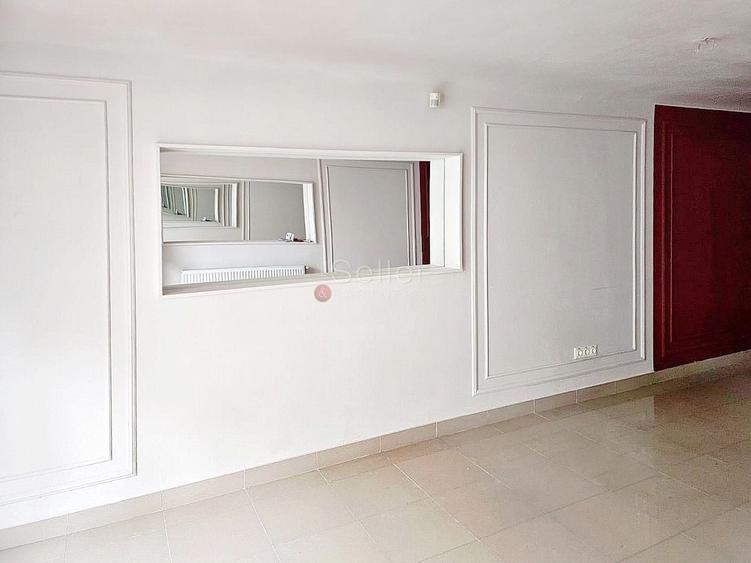 Spațiu comercial, de 107 mp, în Central