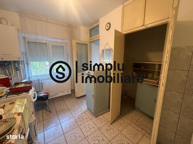 Apartament cu 2 camere decomandat în 1 Mai