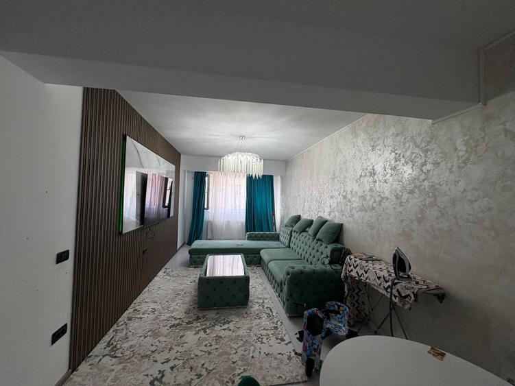 Apartament cu 2 camere decomandat în Berceni