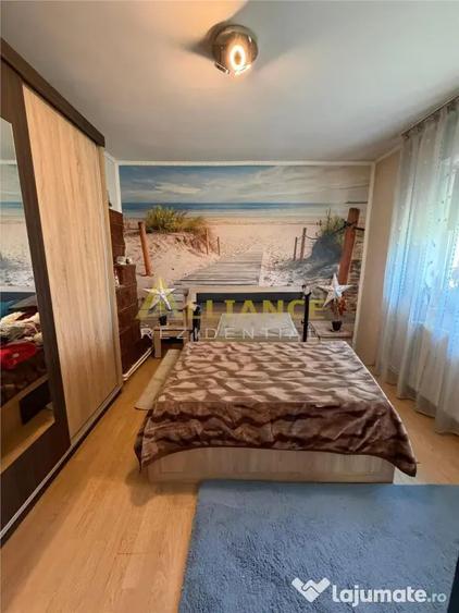 Casă cu 5 camere cu Teren 754 Mp în Viilor
