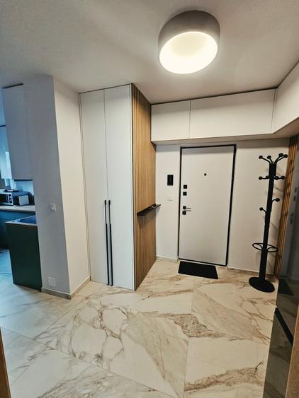 Apartament cu 2 camere decomandat în Decebal