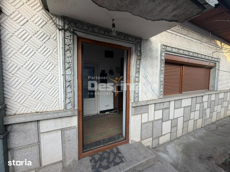 Casă cu 3 camere cu Teren 900 Mp în Giulești