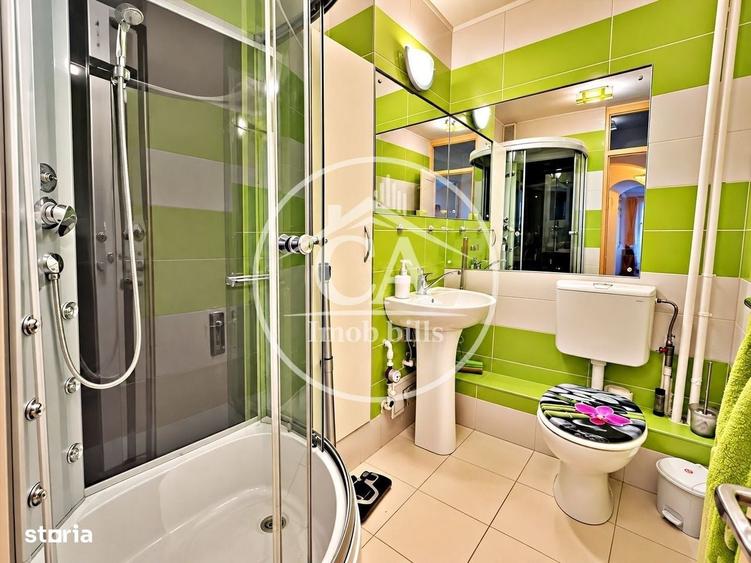 Apartament cu 4 camere decomandat în Rogerius
