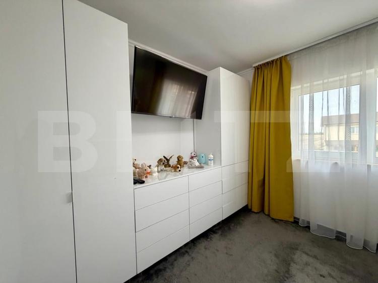 Duplex cu 4 camere cu Canalizare în Sânandrei