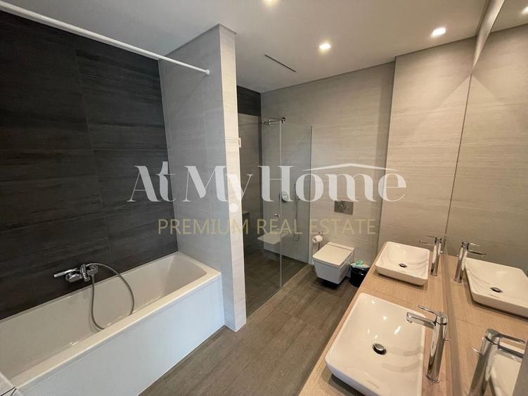 Apartament cu 4 camere decomandat, mobilat în Primăverii