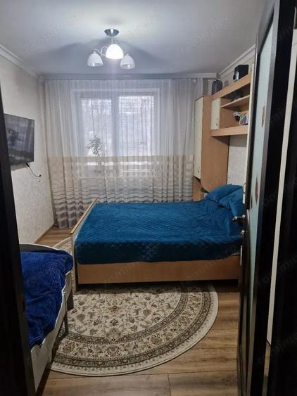 Garsonieră decomandată în Rosetti