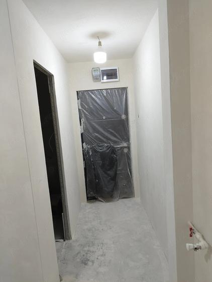 Apartament cu 2 camere decomandat în Brâncoveanu