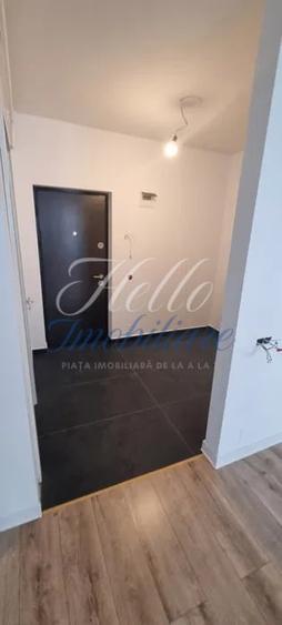 Apartament cu 2 camere semidecomandat în Florești