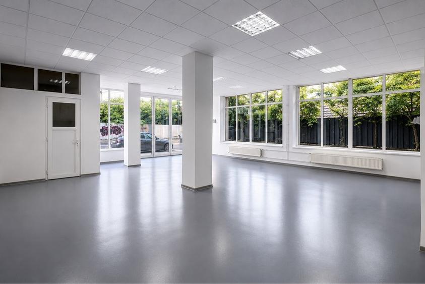 Spațiu comercial, de 150 mp, în Fundeni