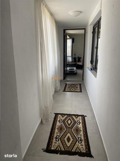 Casă cu 4 camere cu Teren 913 Mp în Vânători