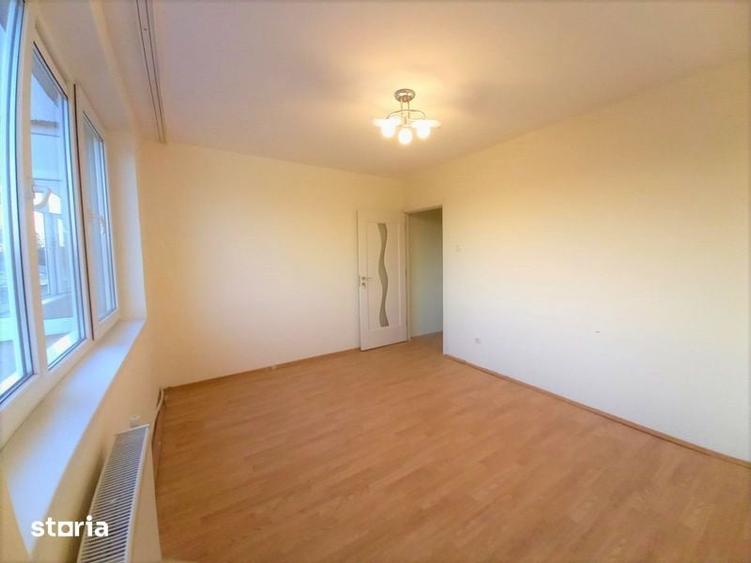 Apartament cu 3 camere decomandat în Bistrița Lac