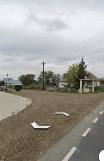 Casă individuală cu 3 camere cu Teren 900 Mp în Dănila