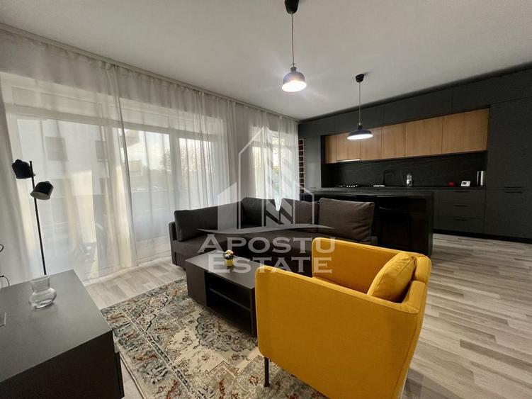Apartament cu 2 camere semidecomandat în Dumbrăvița