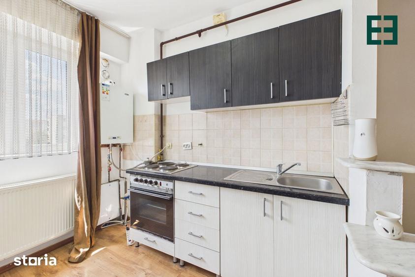 Apartament cu 2 camere semidecomandat în Confecții