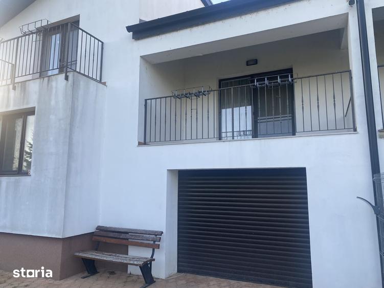 Casă cu 5 camere cu Teren 503 Mp în Șerbănești