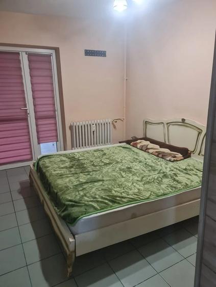 Garsonieră decomandată în Gară