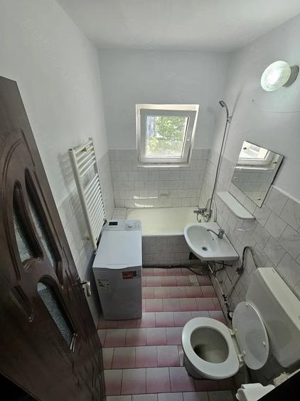 Apartament cu 2 camere decomandat în Sud