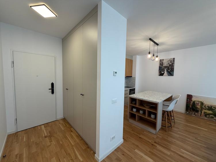 Apartament cu 2 camere decomandat în Băneasa