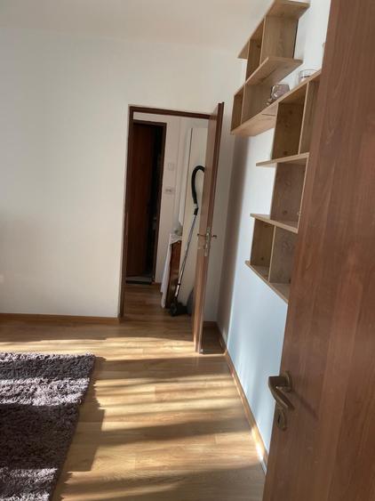 Apartament cu 2 camere semidecomandat în Vlahuță