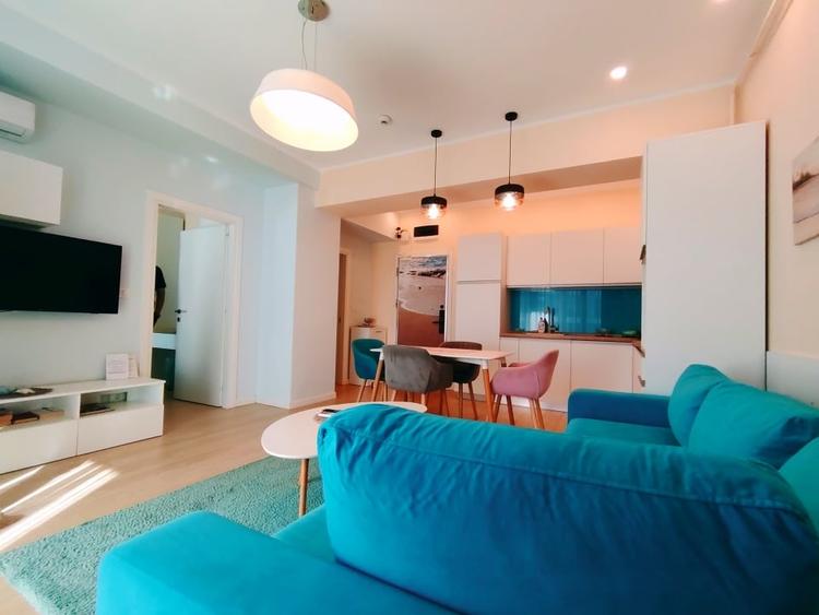 Apartament cu 2 camere decomandat, mobilat în Mamaia