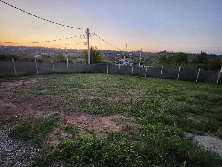 Teren de 865 mp, în Daia