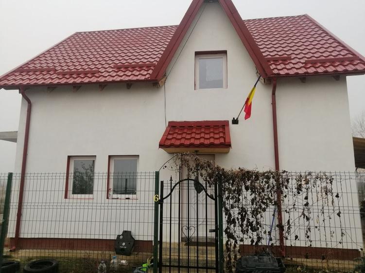 Teren Construcții intravilan de 275 mp, în Sud