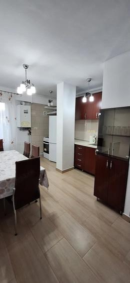 Apartament cu 2 camere decomandat în Tudor
