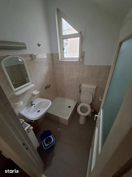 Spațiu comercial, de 47 mp, în Ostroveni