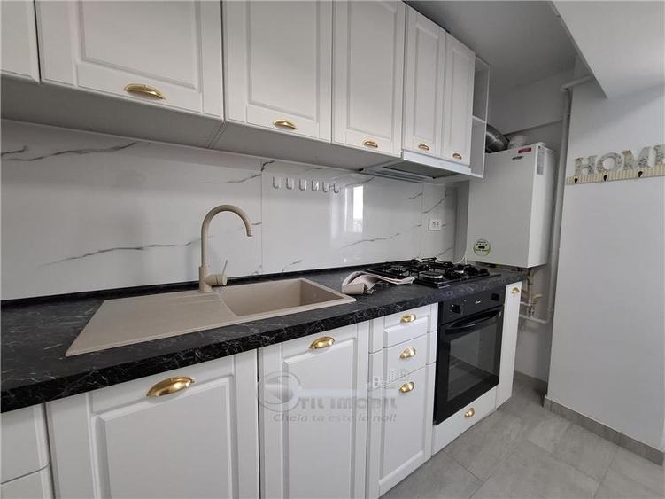 Apartament cu 2 camere semidecomandat, mobilat în Cug