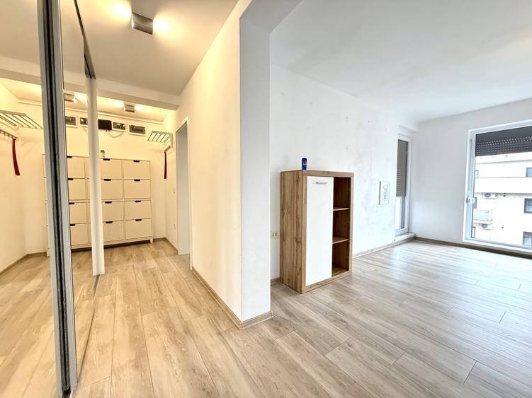Apartament cu 2 camere decomandat, mobilat în Dumbrăvița