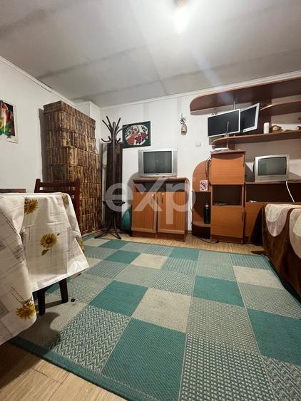 Casă individuală cu 3 camere cu Canalizare în Găești