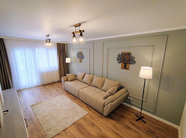 Apartament cu 2 camere decomandat în Central