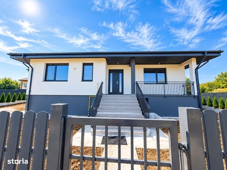 Casă cu 3 camere cu Teren 650 Mp în Tomești