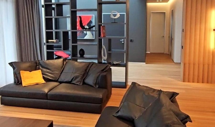 Apartament cu 5 camere în Nordului